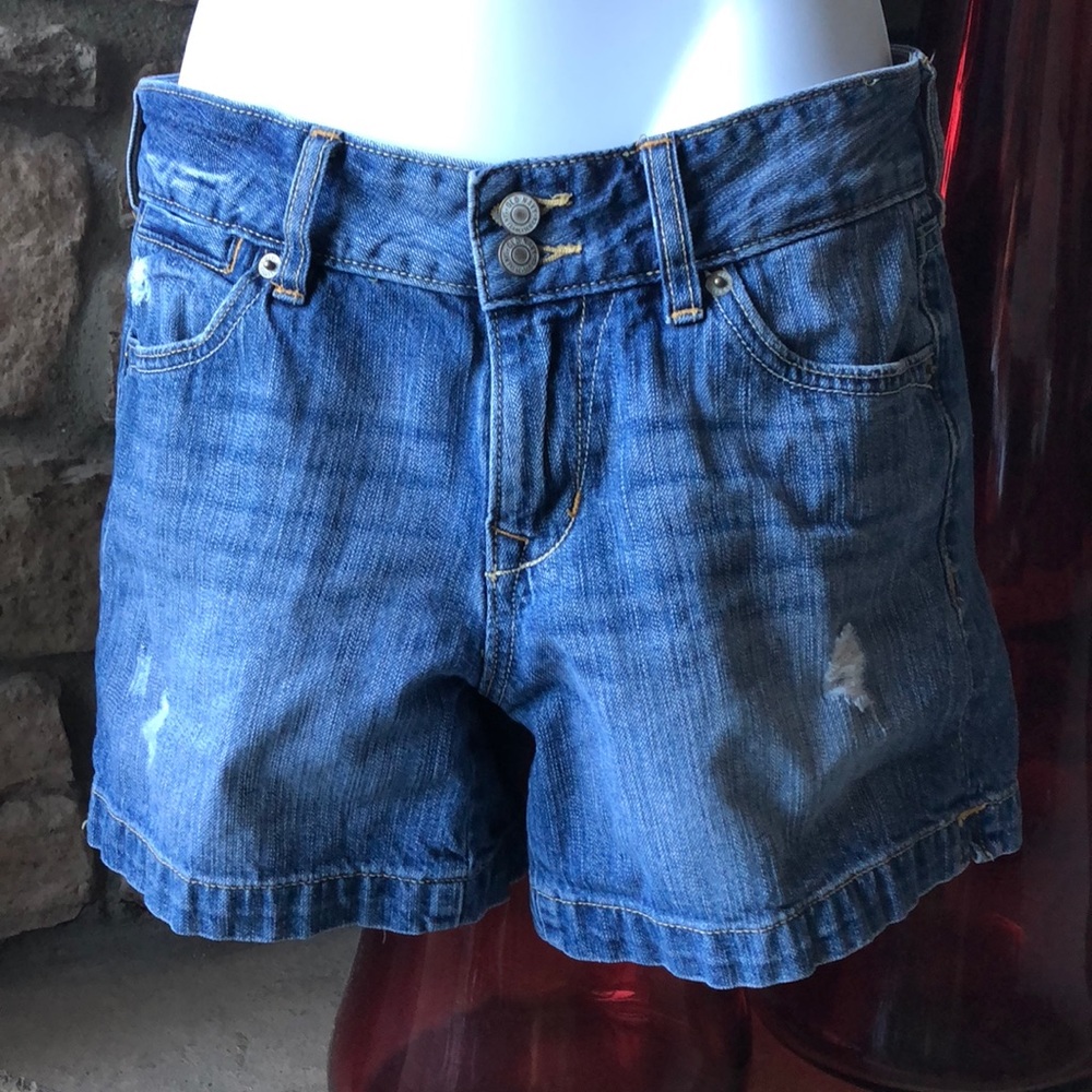 OLD NAVY SHORTS